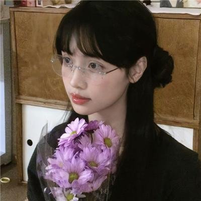 午夜之花海报